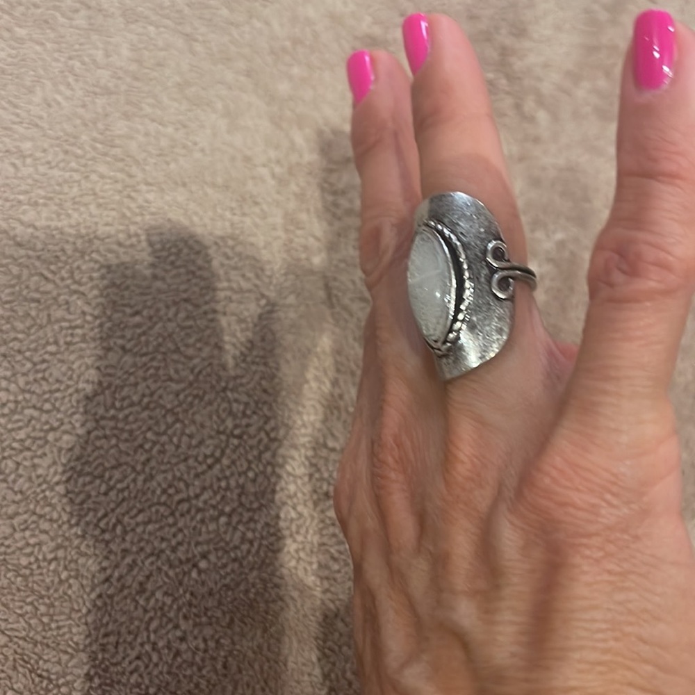 Free people ring size 6 1/2 - Picture 3 of 5